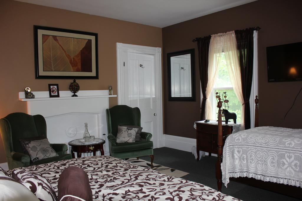 The Pictou Puffin Bed And Breakfast Room photo